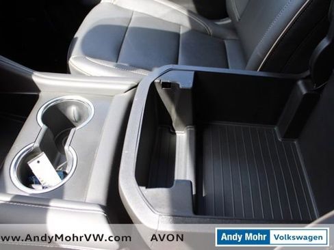 Used 2023 Chevrolet Tahoe Premier w/ Premium Package AWD/4WD image 49