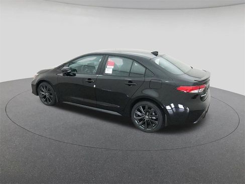 New 2026 Toyota Corolla SE image 4