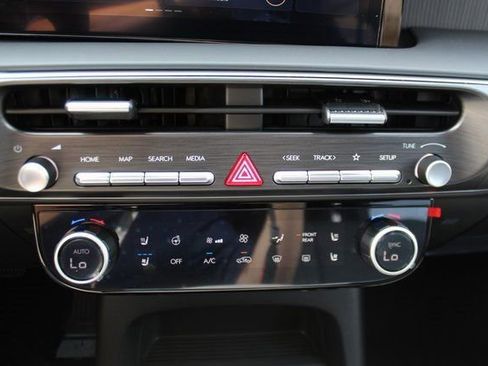 Used 2026 Hyundai Palisade Calligraphy image 28