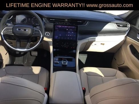 Used 2024 Jeep Grand Cherokee L Limited w/ Luxury Tech Group II AWD/4WD image 21