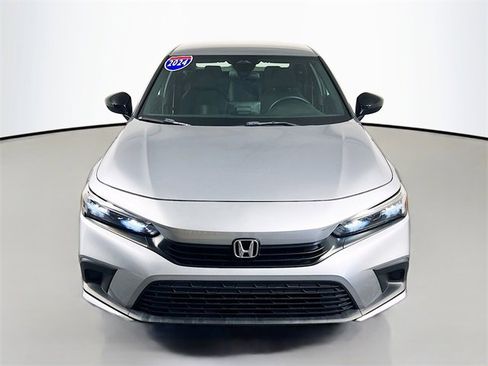 Used 2024 Honda Civic Sport image 2