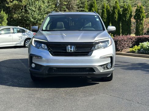 Used 2021 Honda Pilot Special Edition image 3