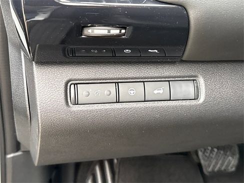 New 2026 Nissan Pathfinder SV image 22