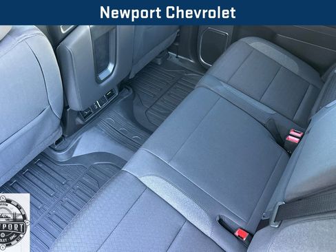 New 2026 GMC Sierra 1500 Elevation w/ LPO, Elevation Black Package image 13