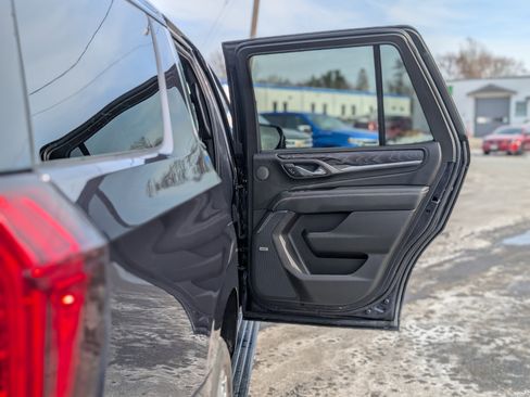 Used 2024 GMC Yukon Denali w/ Denali Reserve Package image 56