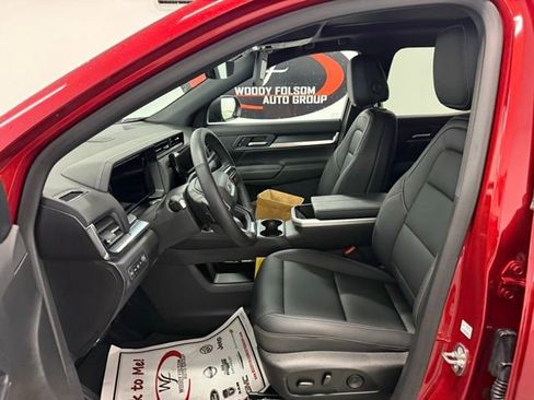 New 2026 GMC Terrain Elevation w/ Elevation Premium Package image 11