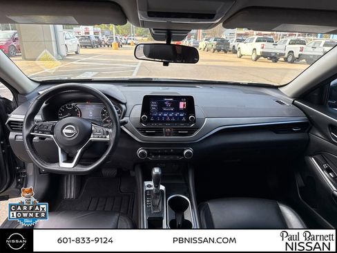 Used 2024 Nissan Altima 2.5 SR image 16