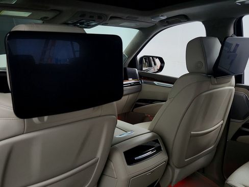 Used 2025 Cadillac Escalade Sport Platinum w/ LPO, ONYX Package AWD/4WD image 25