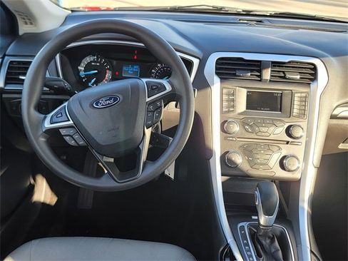 Used 2015 Ford Fusion S image 12