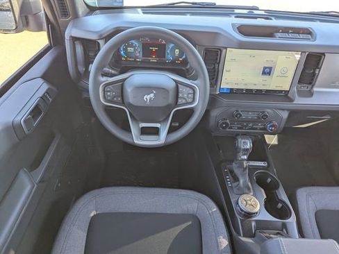 New 2025 Ford Bronco 4-Door image 16