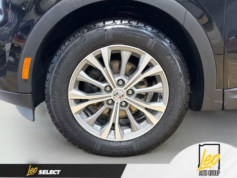 Used 2023 Buick Envision Preferred AWD/4WD image 31