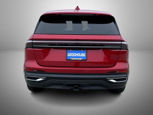 Used 2024 Lincoln Nautilus Premier w/ Equipment Group 102A AWD/4WD image 6