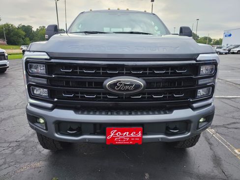 Used 2024 Ford F350 Lariat w/ Lariat Ultimate Package AWD/4WD image 8