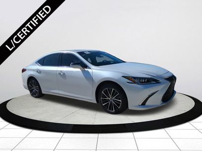 Certified 2022 Lexus ES 350 w/ Premium Package