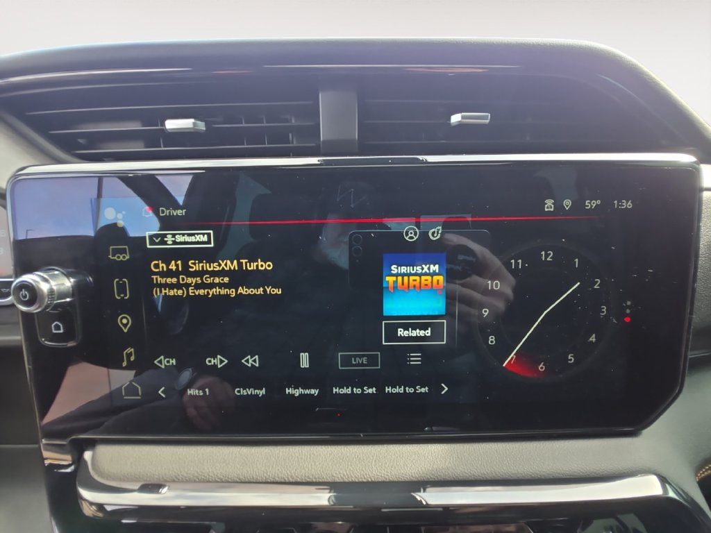 Certified 2025 GMC Sierra 1500 AT4 w/ AT4 Premium Package AWD/4WD image 21
