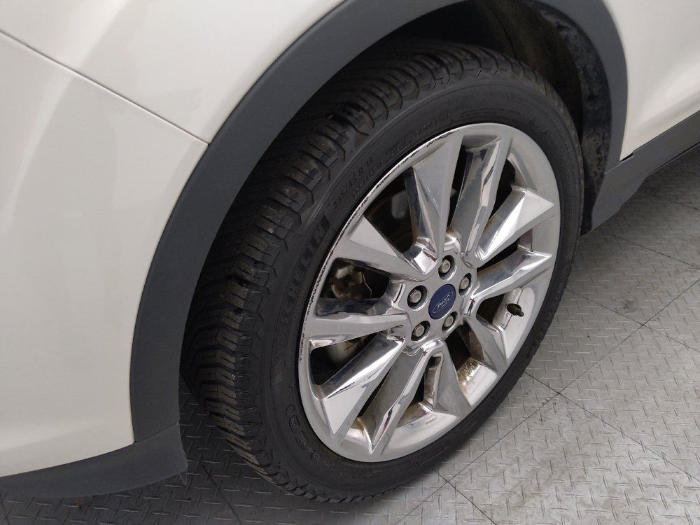 Used 2016 Ford Escape SE w/ SE Chrome Package AWD/4WD image 31