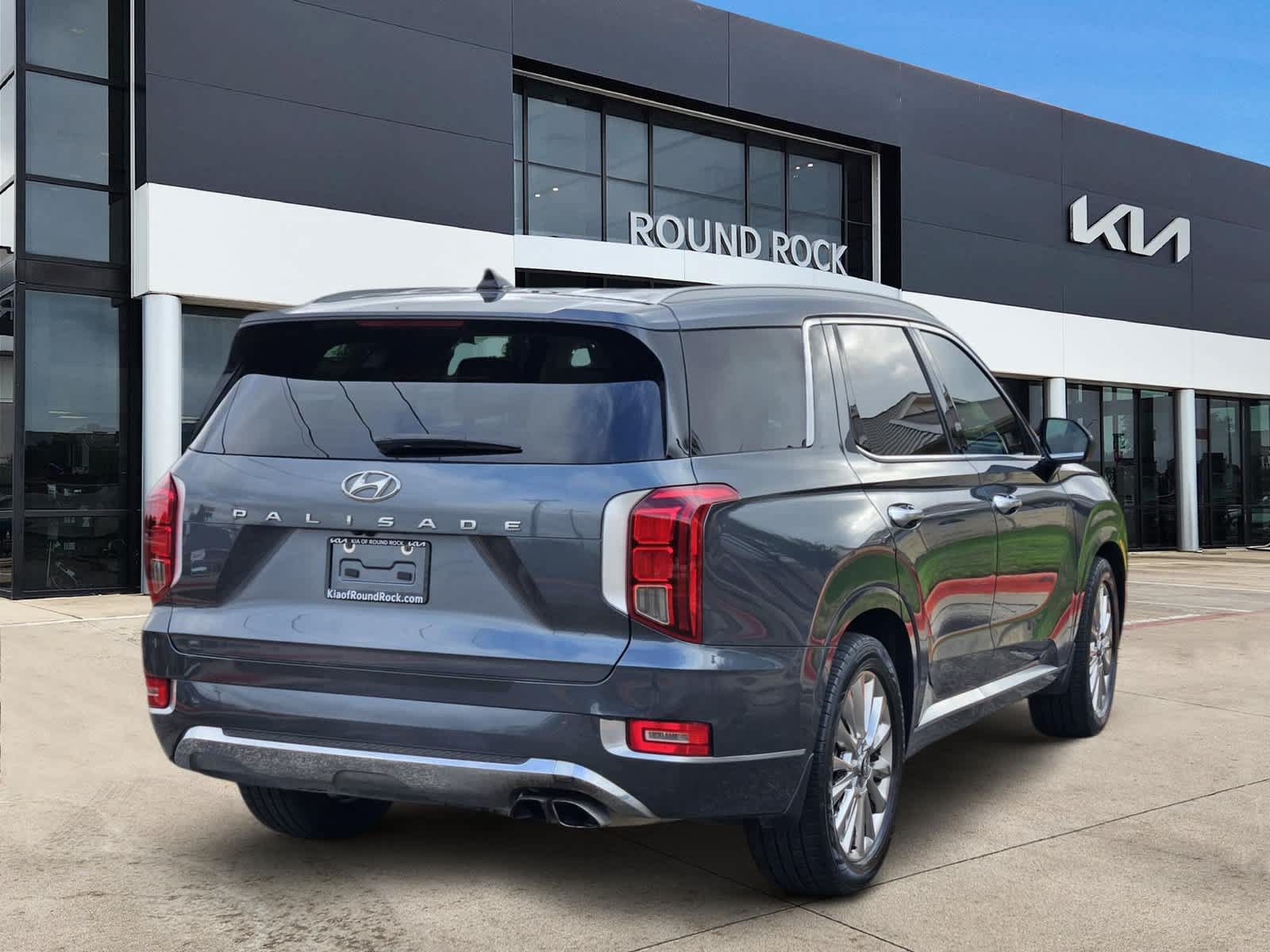 Used 2020 Hyundai Palisade Limited FWD image 6