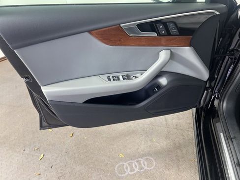 Used 2023 Audi A4 2.0T Premium w/ Convenience Package image 19