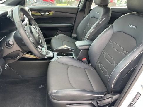 Used 2023 Kia Forte GT-Line FWD image 6