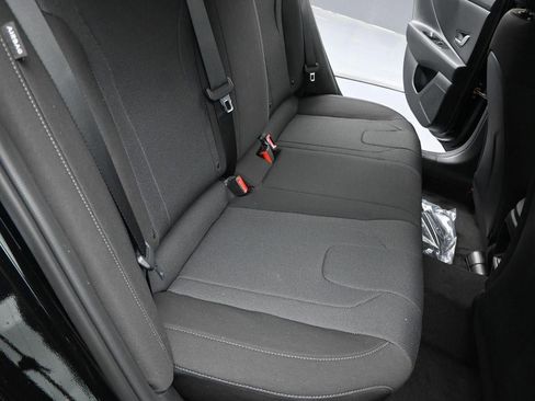 New 2026 Hyundai Elantra SE image 25