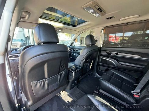 Used 2021 Kia Telluride EX w/ EX Premium Package image 15