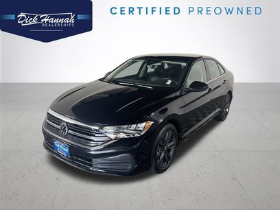 Certified 2022 Volkswagen Jetta SE