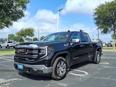 Used 2026 GMC Sierra 1500 SLT RWD image 11
