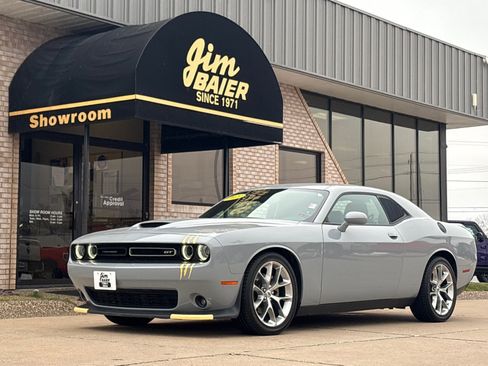 Used 2022 Dodge Challenger GT image 1
