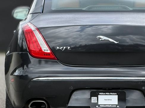 Used 2012 Jaguar XJ L RWD image 13