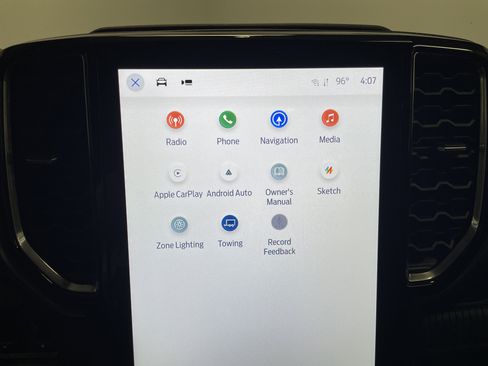 Used 2024 Ford Ranger Lariat w/ Advanced Towing Package image 9