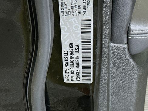 Used 2024 Jeep Grand Cherokee L Laredo AWD/4WD image 12