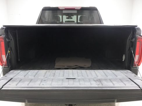 Used 2022 GMC Sierra 1500 SLT AWD/4WD image 5