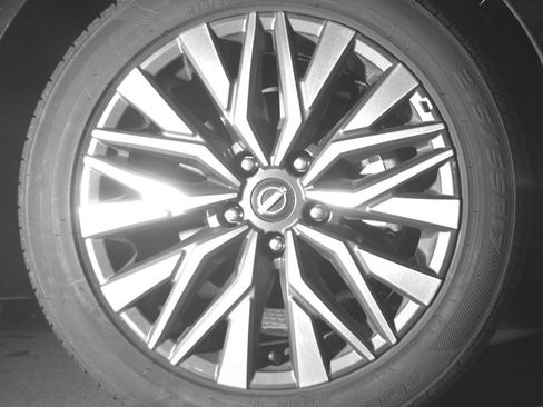 Used 2025 Nissan Altima 2.5 SV FWD image 10