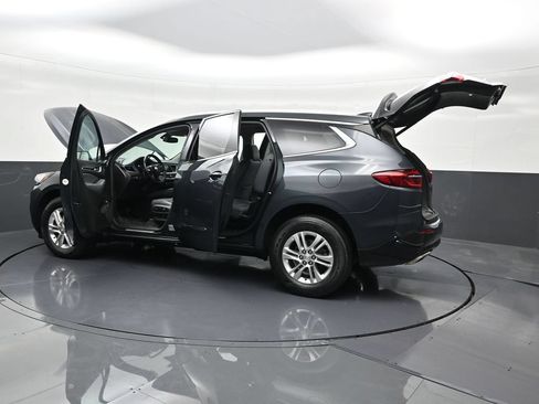 Used 2020 Buick Enclave Essence FWD image 36