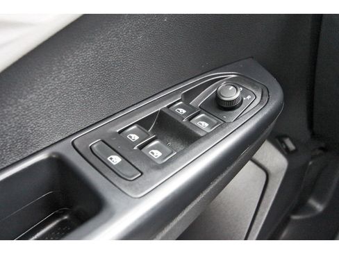 Used 2024 Volkswagen Taos S image 23