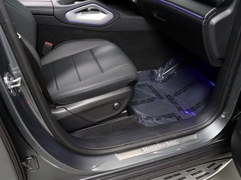 Certified 2025 Mercedes-Benz GLE 450 4MATIC image 32