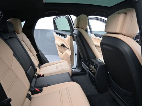 New 2026 Porsche Cayenne S image 16