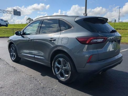 Used 2023 Ford Escape ST-Line image 7