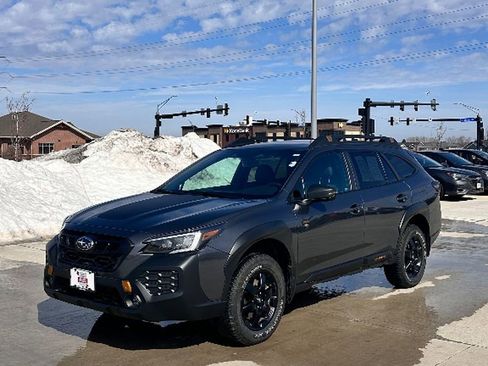 Used 2025 Subaru Outback Wilderness image 2