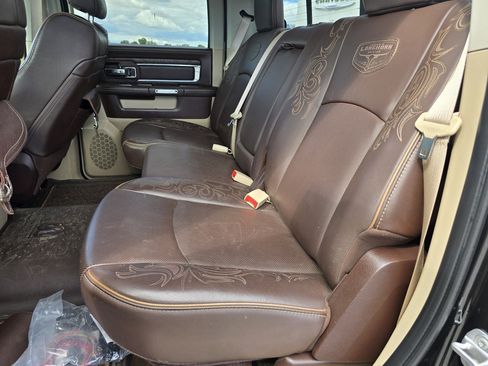 Used 2016 RAM 2500 Longhorn w/ Convenience Group AWD/4WD image 10