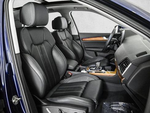 Used 2023 Audi Q5 2.0T Prestige image 22