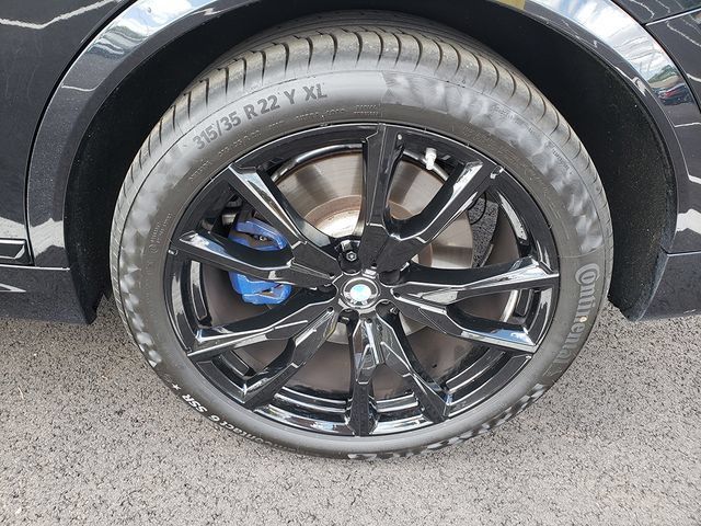 Used 2025 BMW X7 M60i AWD/4WD image 17