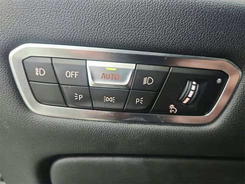 Used 2019 BMW X5 xDrive40i w/ Convenience Package image 36