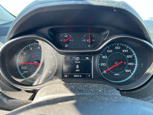Used 2018 Chevrolet Cruze LS FWD image 17