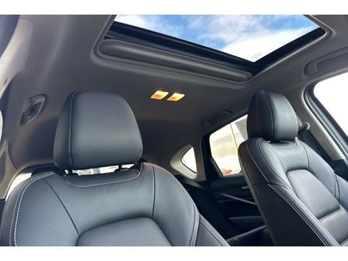 Certified 2025 MAZDA CX-5 AWD 2.5 S w/ Preferred Package image 19