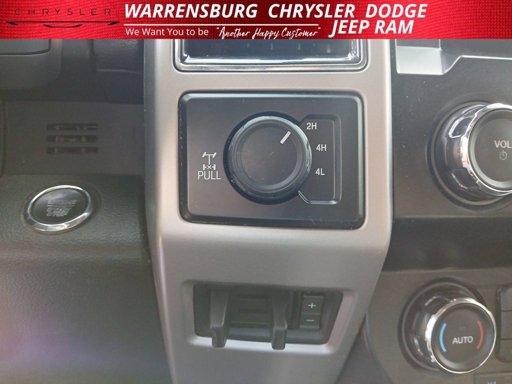 Used 2019 Ford F350 Lariat w/ Lariat Ultimate Package AWD/4WD image 19