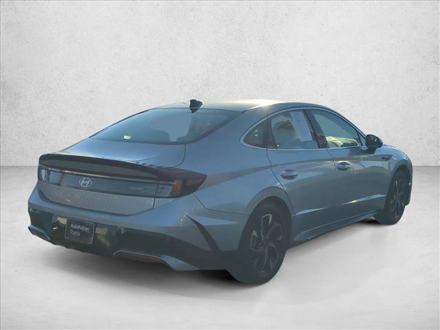 Used 2025 Hyundai Sonata SEL FWD image 5