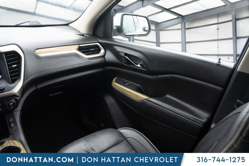 Used 2018 GMC Acadia Denali w/ Technology Package AWD/4WD image 26
