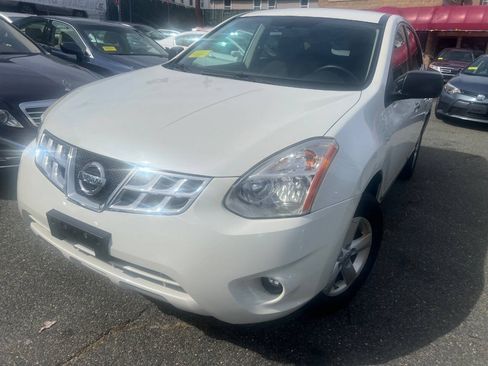 Used 2012 Nissan Rogue S w/ Special Edition Pkg AWD/4WD image 2