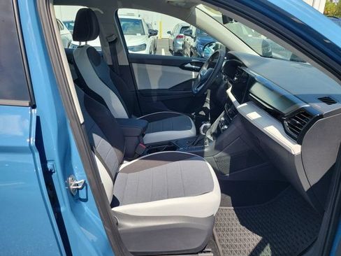 Certified 2025 Volkswagen Taos S FWD image 8